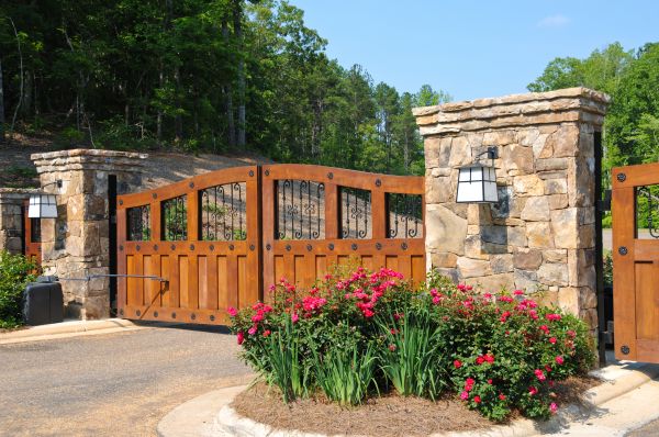 Hilton Head Island Driveway Gate Service